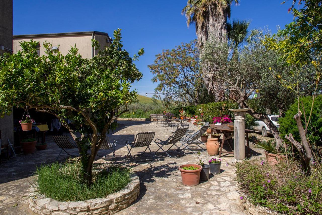 Agriturismo Tarantola Alcamo Exterior foto